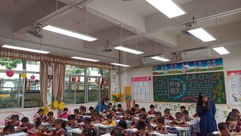灯具批发：规格参数背后的标准解读**
