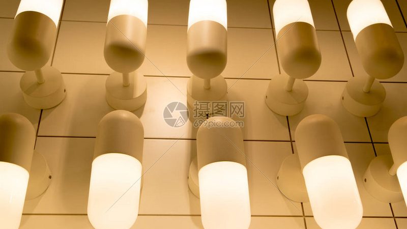 线条灯选购：如何根据实际需求选择合适的厂家直销产品**